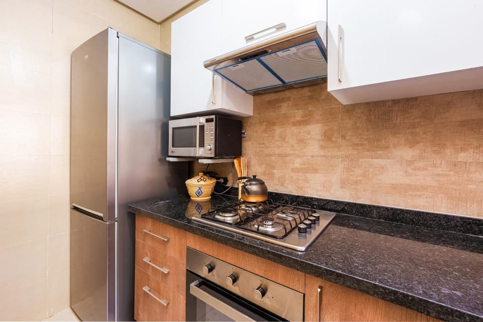 Coffee/tea facilities, Kitchen or kitchenette, dishwasher, minibar, oven, pet friendly, stove, toaster