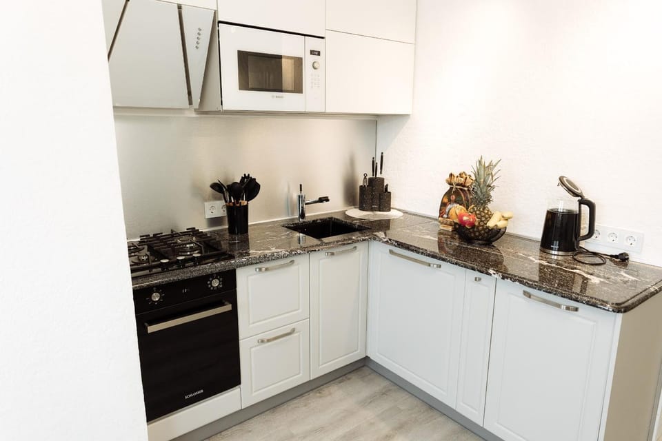 Coffee/tea facilities, Kitchen or kitchenette, dishwasher, minibar, pet friendly, stove