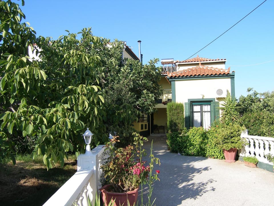 Elektra Apartments & Studios Apartment in Decentralized Administration of the Aegean