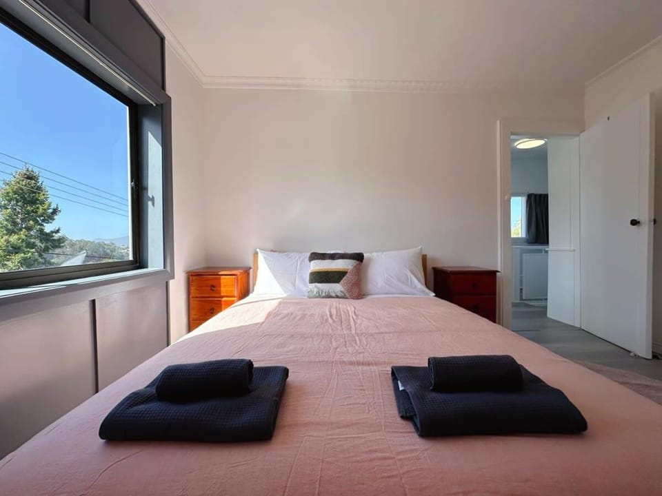 Wellesley Mountain House near City House in Tasmania