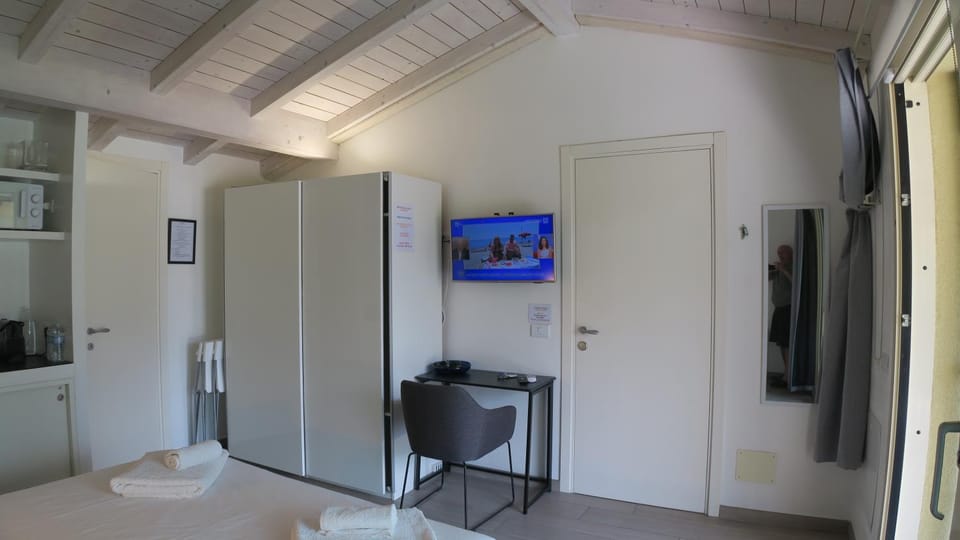 OnSuite&Terrace By COMO Apartment in Lombardy