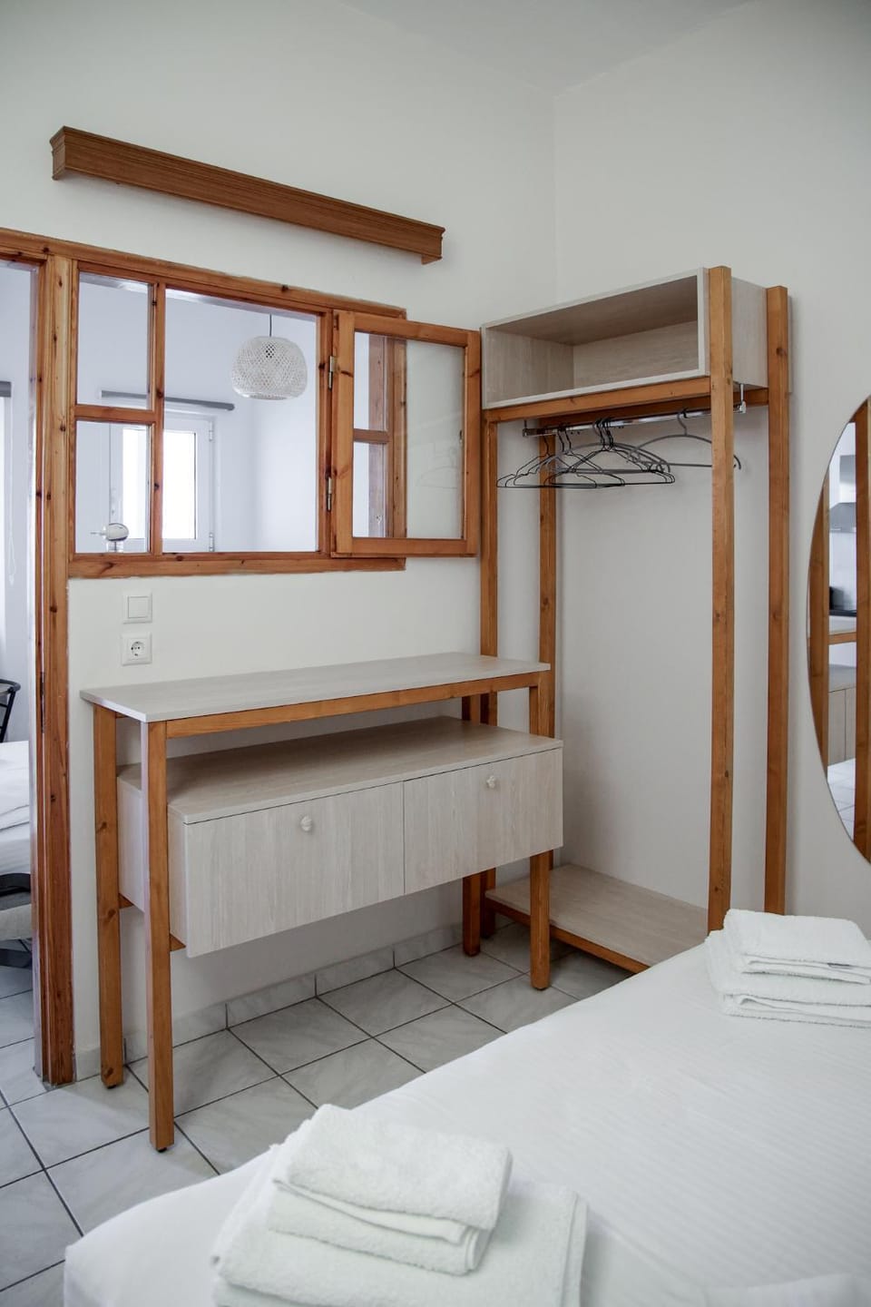 Bedroom, wardrobe