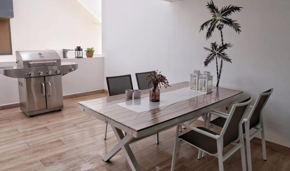 Balcony/Terrace, Balcony/Terrace