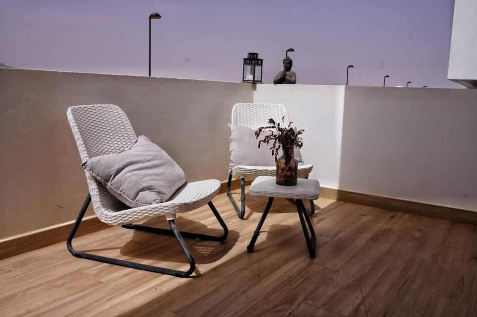 Balcony/Terrace, Balcony/Terrace