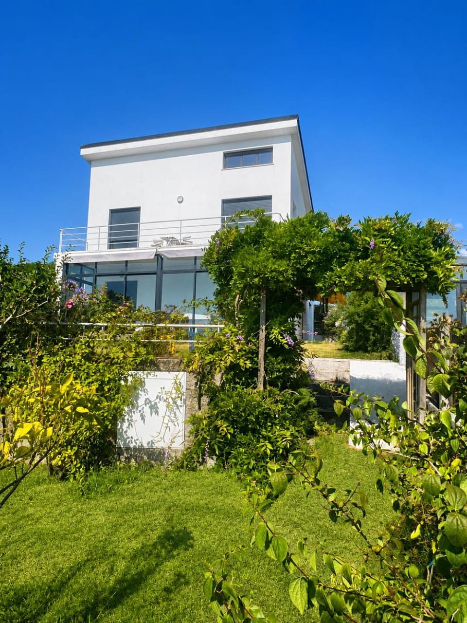 Blanca Mañana House in Galicia