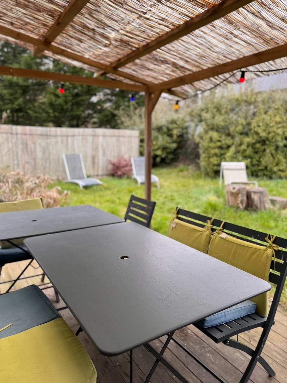 Patio, Spring, Day, Garden, Balcony/Terrace, Dining area, Garden view