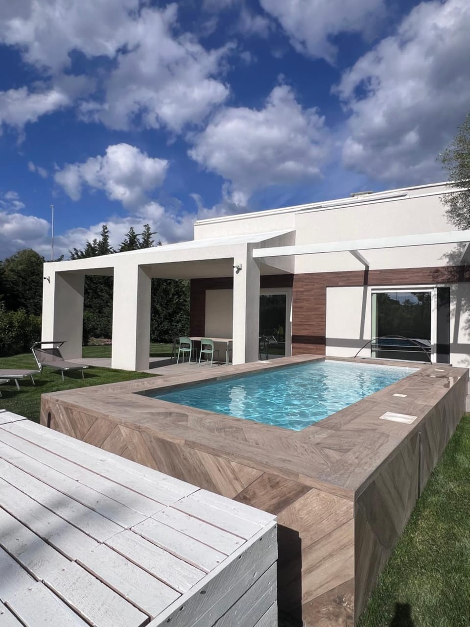 Pool view