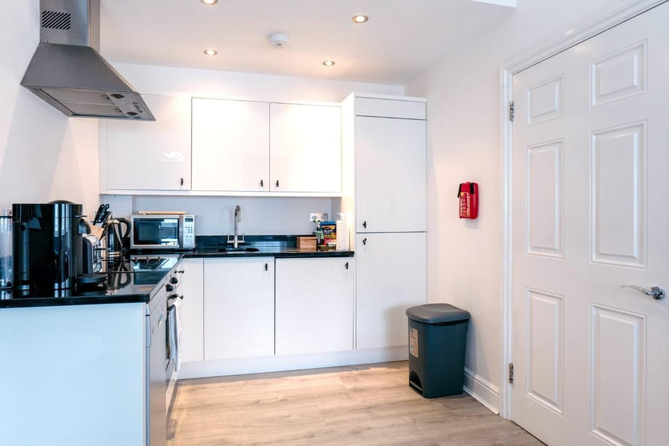 Kula London Tower Hill Apartment in London
