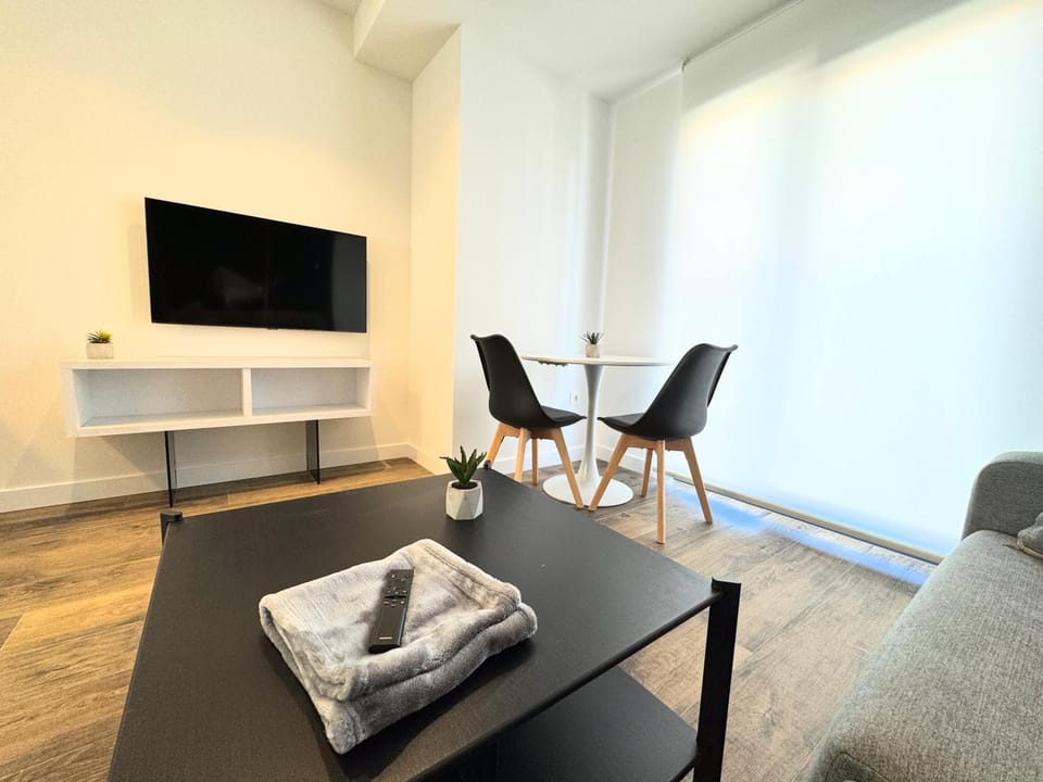 TV and multimedia, Seating area