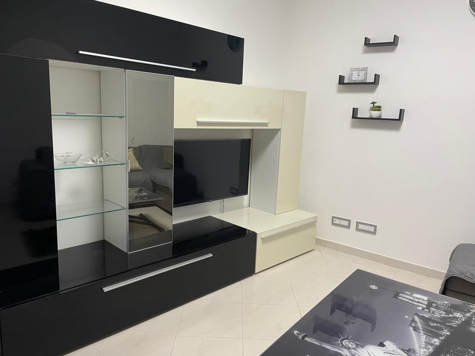Communal lounge/ TV room, TV and multimedia, hair dresser