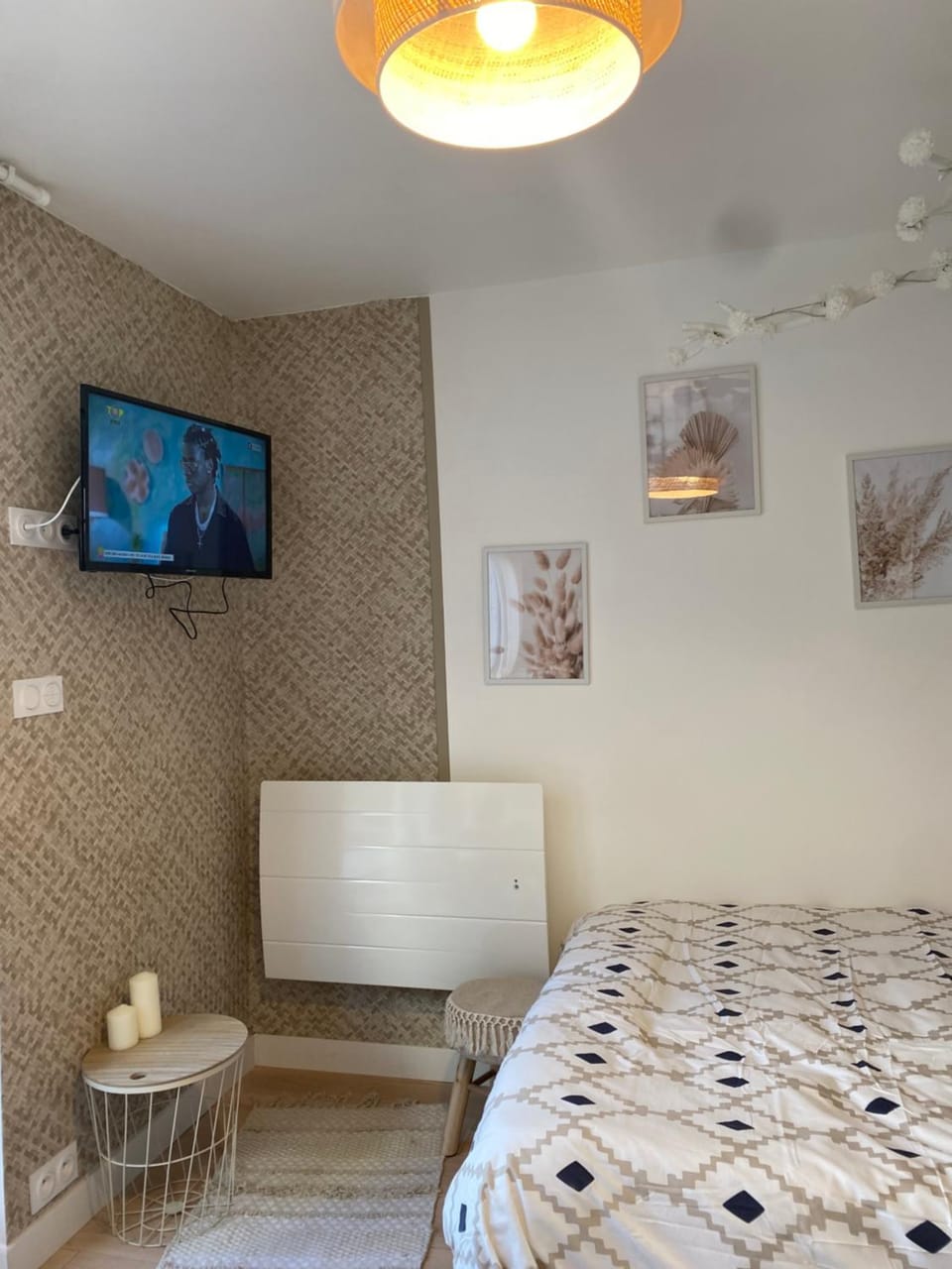 Studio avec terrasse Apartment in Dijon