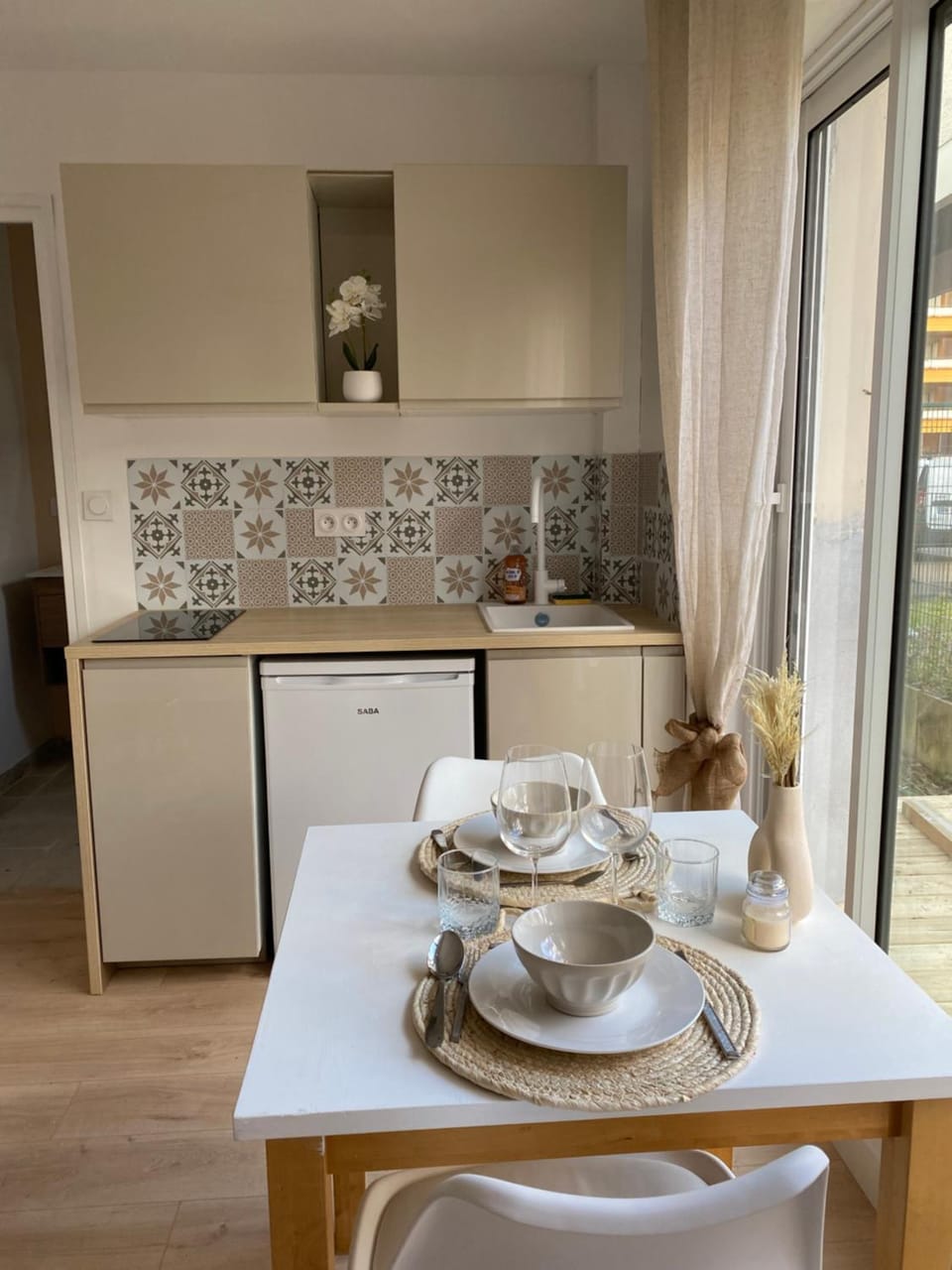 Studio avec terrasse Apartment in Dijon