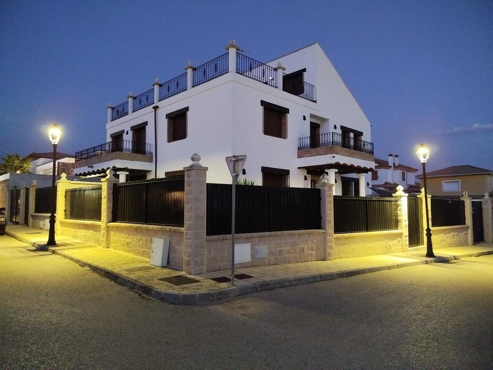 Property building, Night, Neighbourhood, City view, Street view
