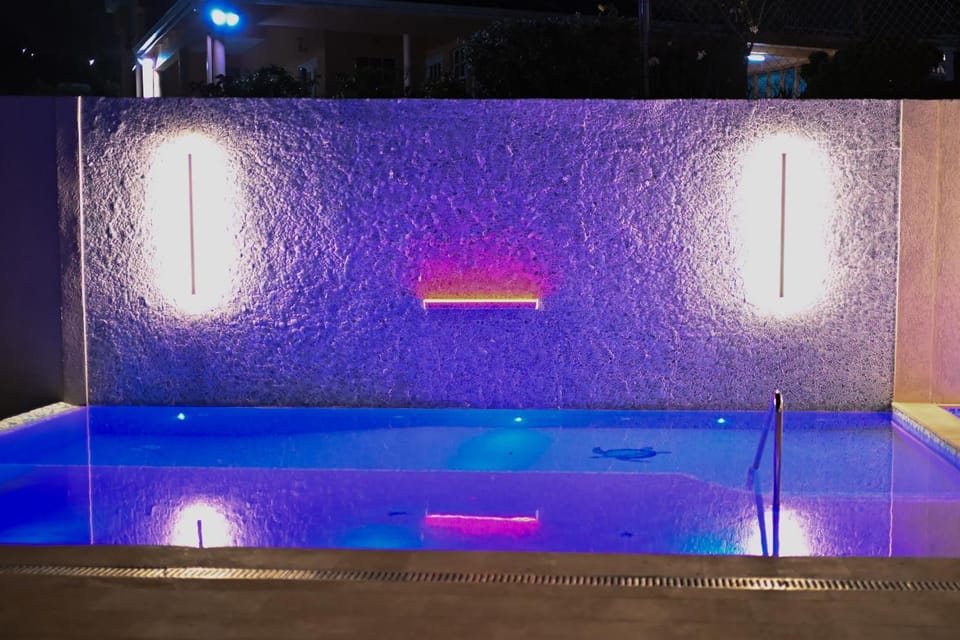 Golden Pear Villa-CR Villa in Saint George