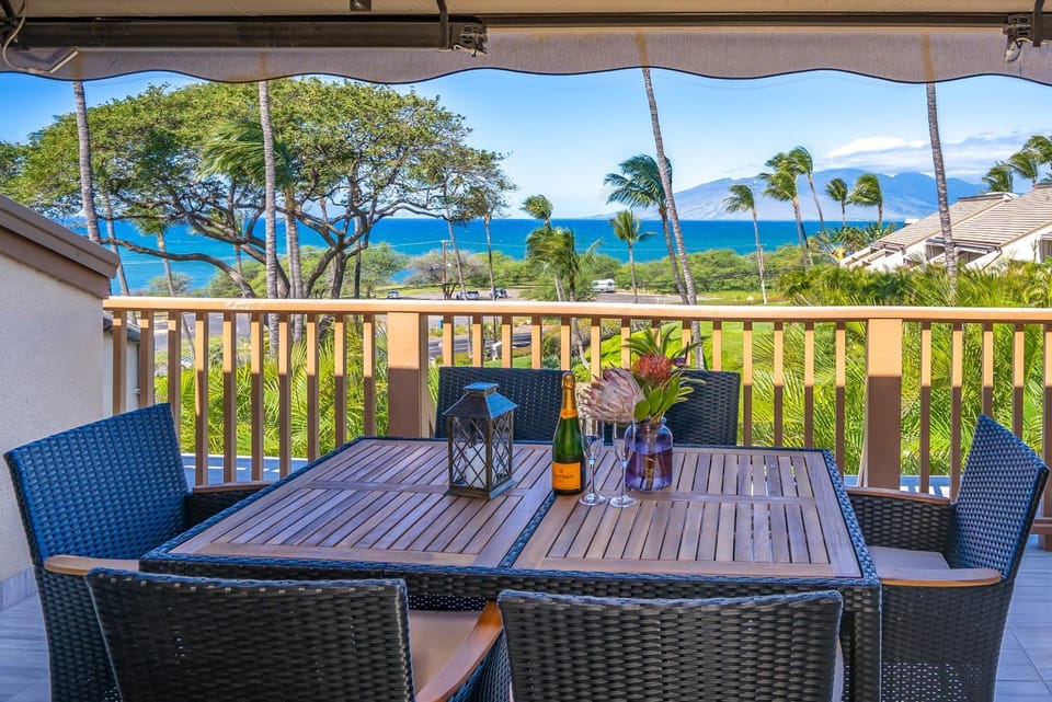 Upscale & Luxurious Oceanview Resort Vistas House in Kihei