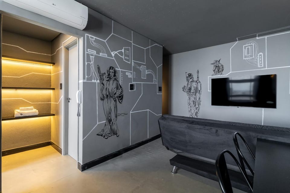 TV and multimedia, Living room, Seating area