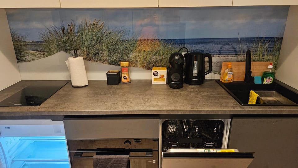 Coffee/tea facilities, Kitchen or kitchenette