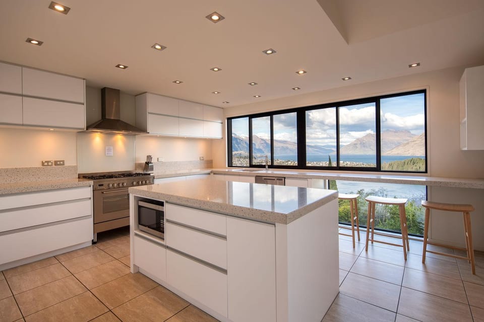 Kitchen or kitchenette, dishwasher, minibar, pet friendly, stove