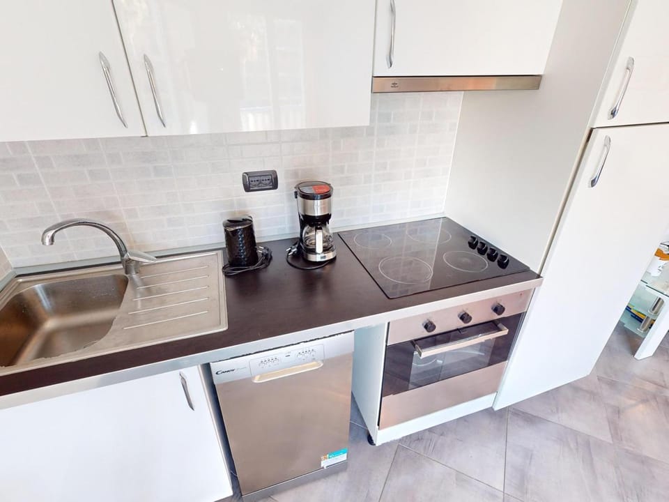 Agréable 3P avec climatisation et balcon, proche plages Apartment in Roquebrune-Cap-Martin