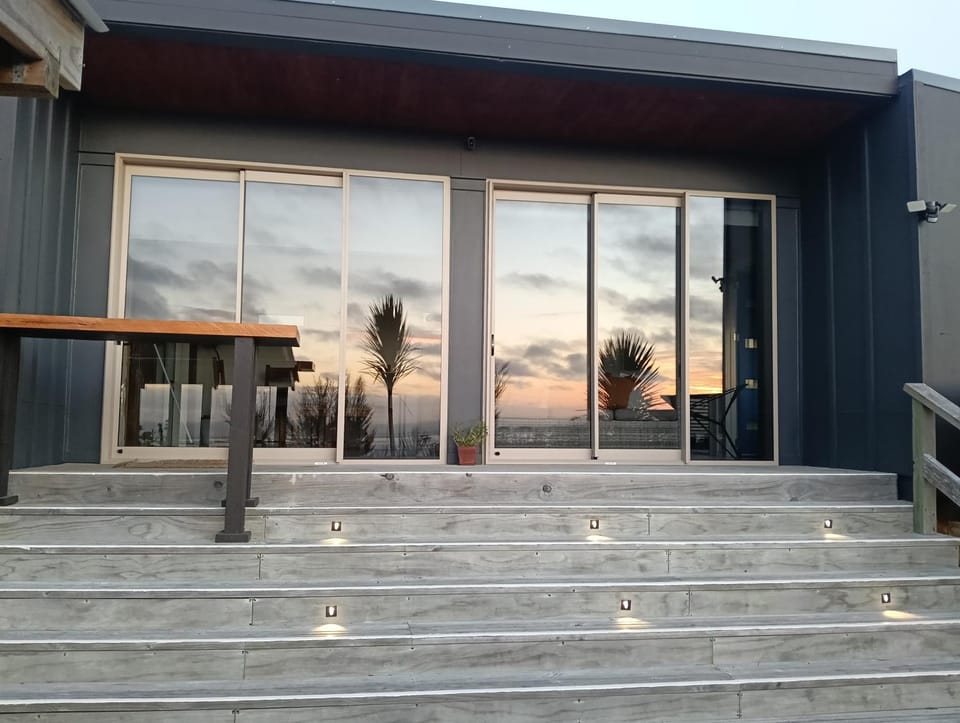 Luxury Beach Bach Karikari House in Northland