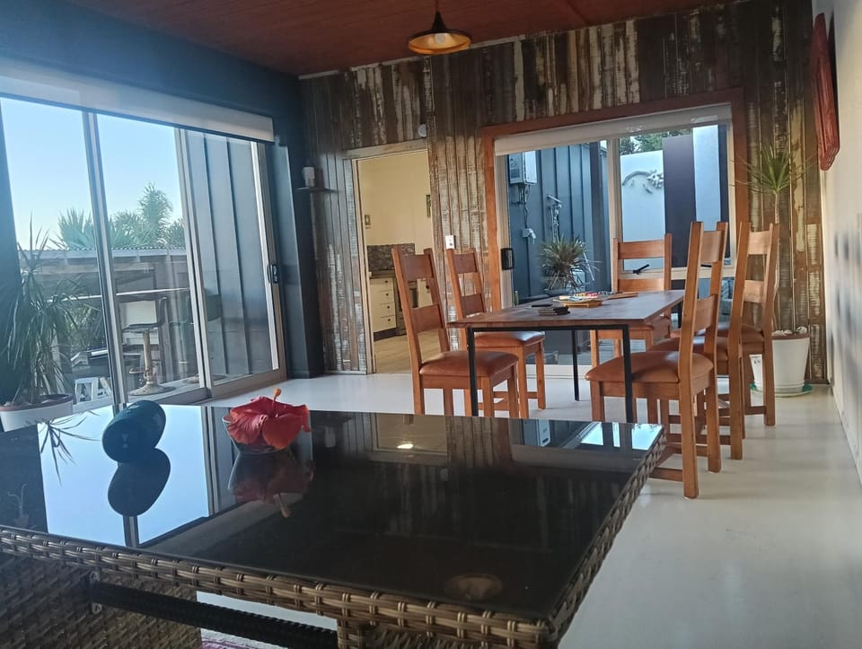 Luxury Beach Bach Karikari House in Northland