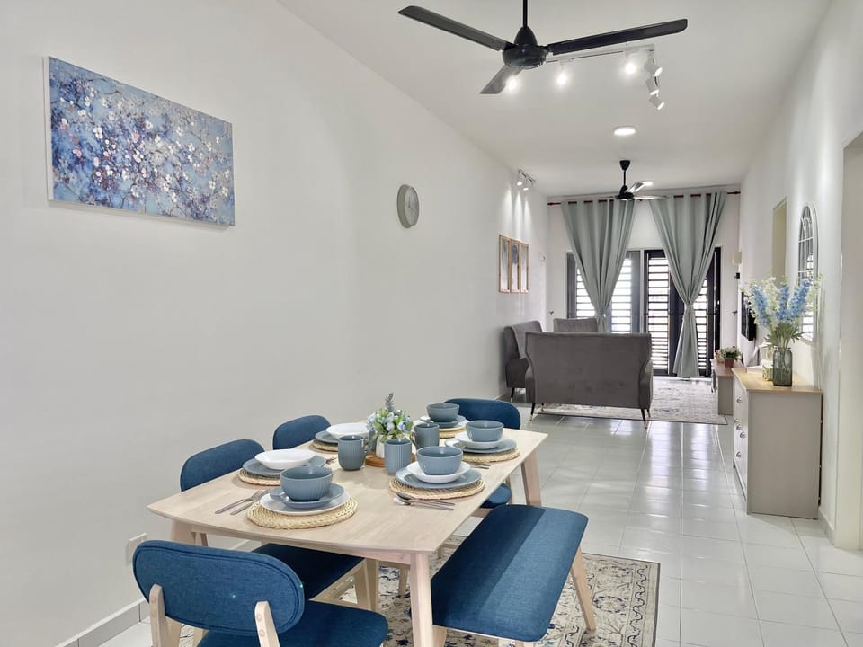 Homestay Gambang Modern vintage OZZY GUESTHOUSE Apartment in Pahang, Malaysia