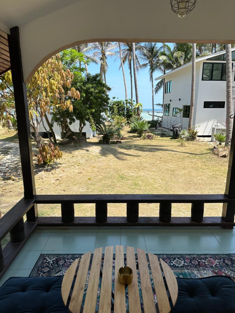 Day, Natural landscape, View (from property/room), Balcony/Terrace, Seating area, Dining area, Garden view, Sea view