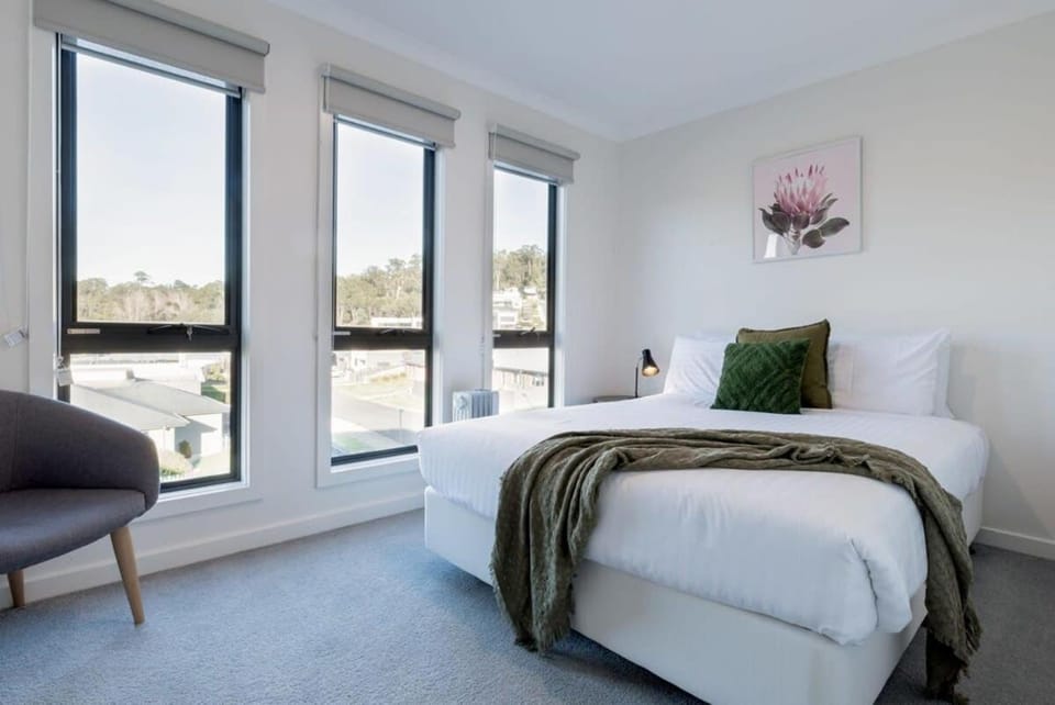 Modern & Convenient in Newstead House in Tasmania