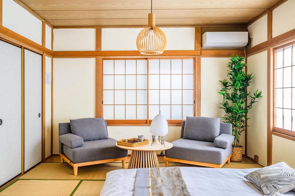 Bedroom, air conditioner