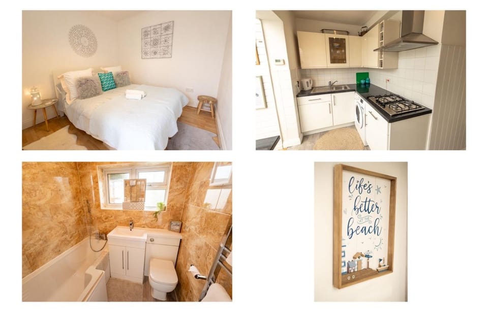 Shoreline hideaway - next to the beach House in Tendring District