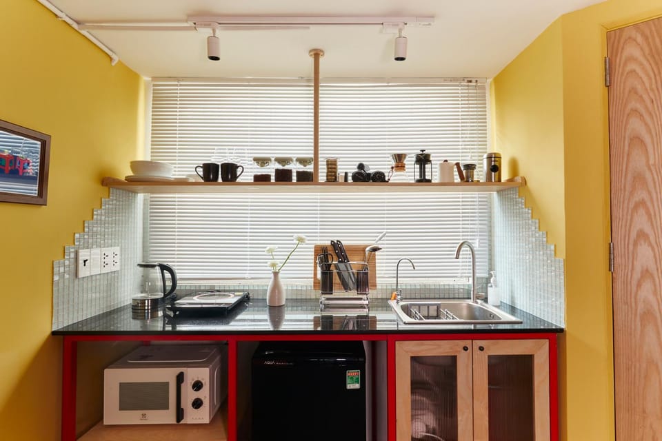 Coffee/tea facilities, Kitchen or kitchenette, minibar, oven