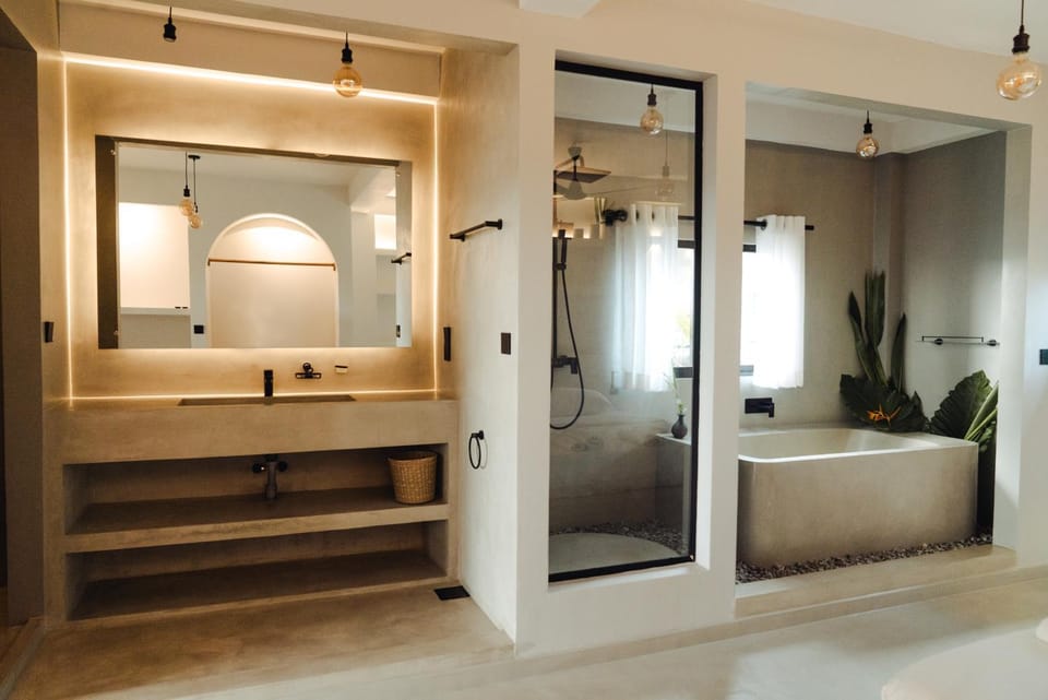 Shower, Bathroom