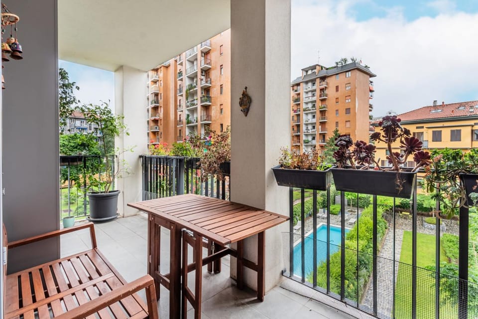 Homeby, City Oasis Apartment in Milan