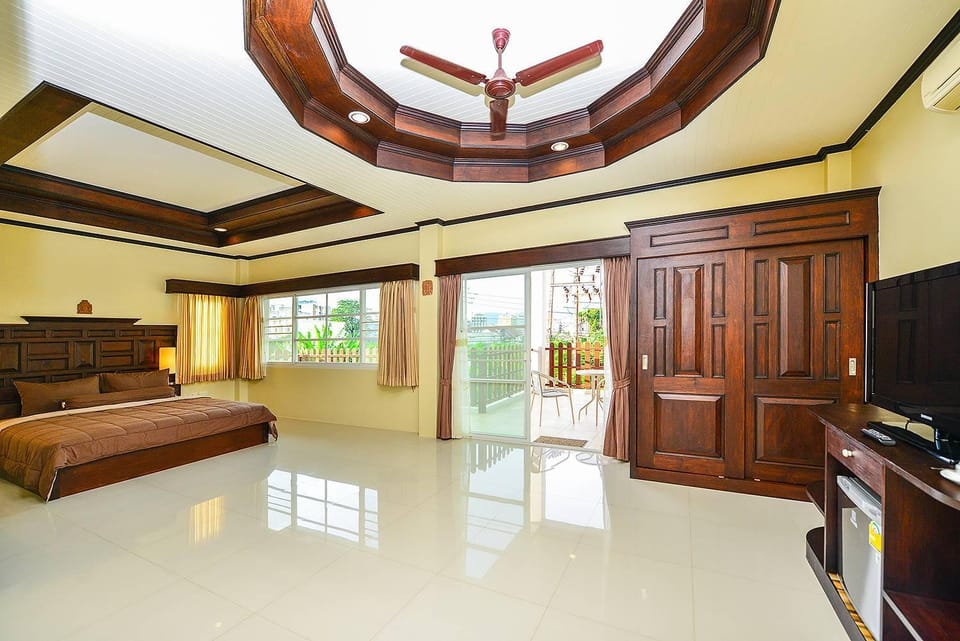 Group Getaway Patong House Villa in Patong