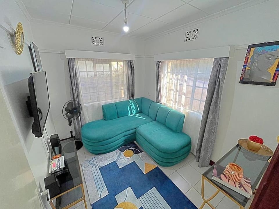 Homely apt 1 (one) Apartment in Uganda