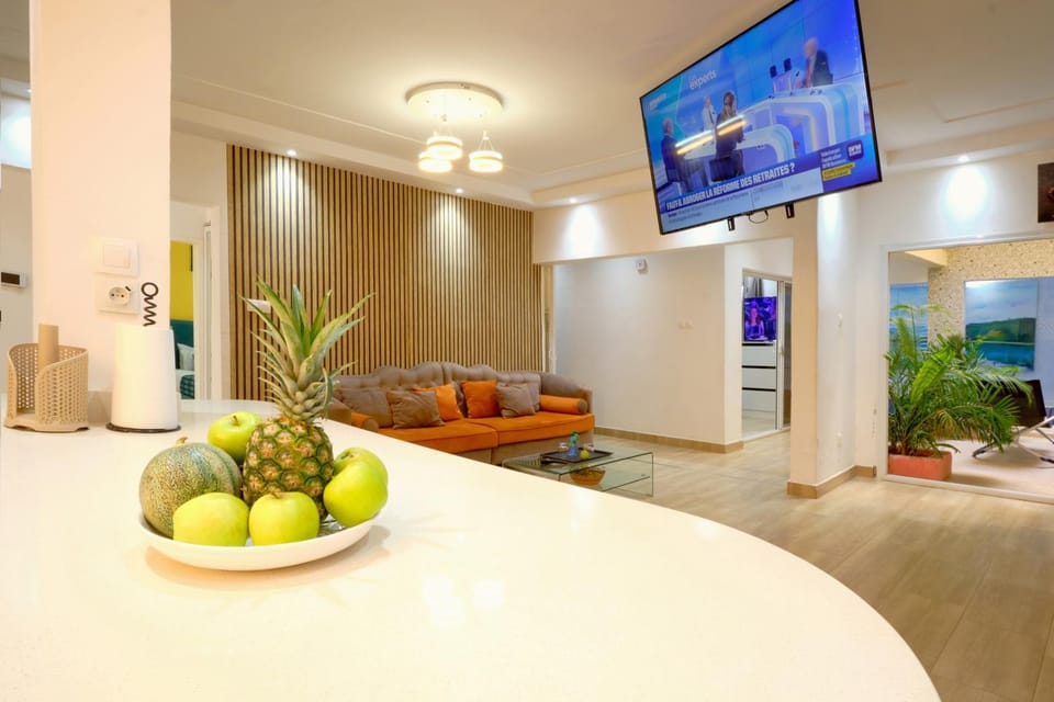 Prestations haut de gamme - Piscine privée chauffée, salles de massage et sport Apartment in Dakar