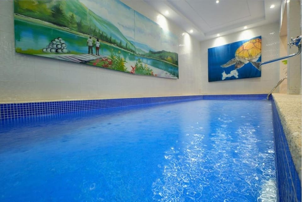 Prestations haut de gamme - Piscine privée chauffée, salles de massage et sport Apartment in Dakar