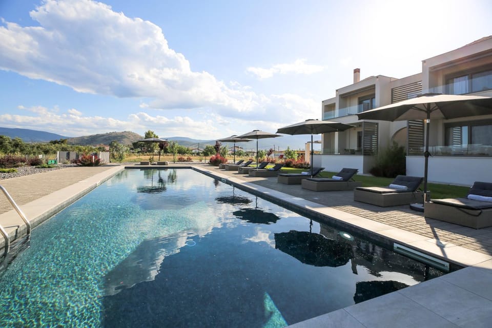 Property building, Swimming pool