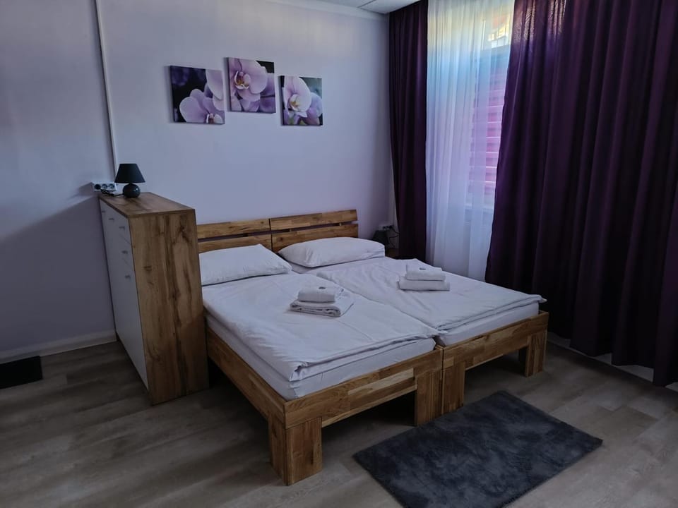 Pension Eder Bed and Breakfast in Hungary