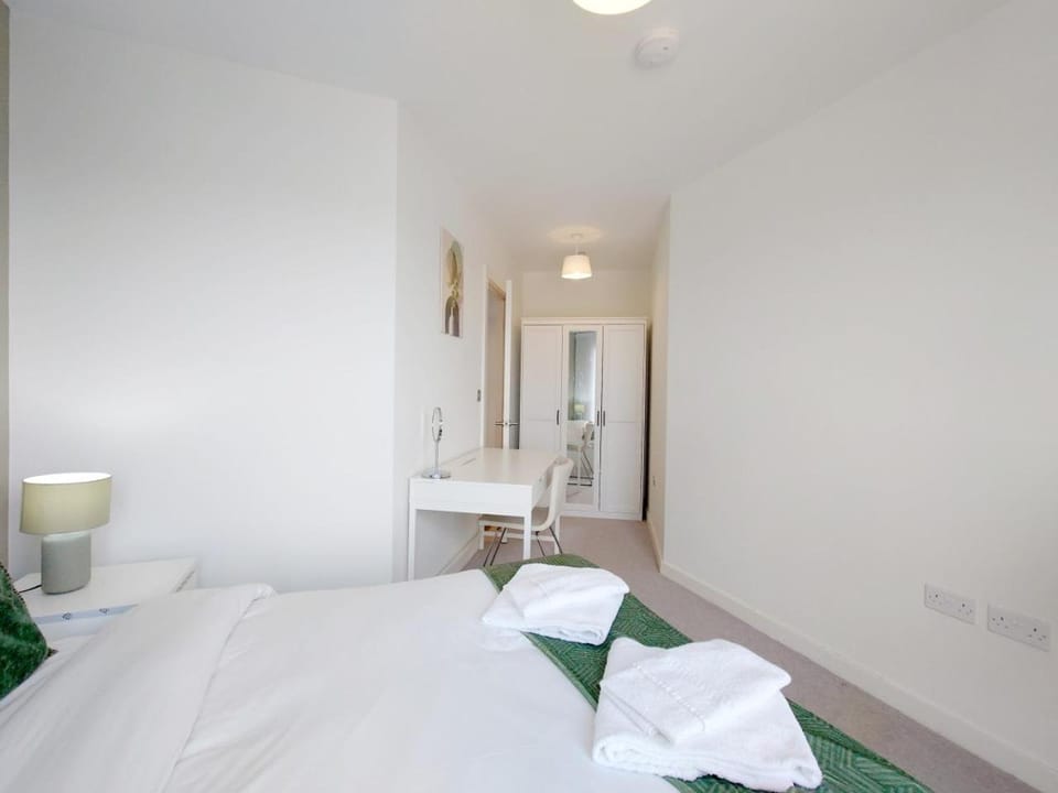 London ExCeL Stays - Three Bed Serviced Apartment Apartment in London