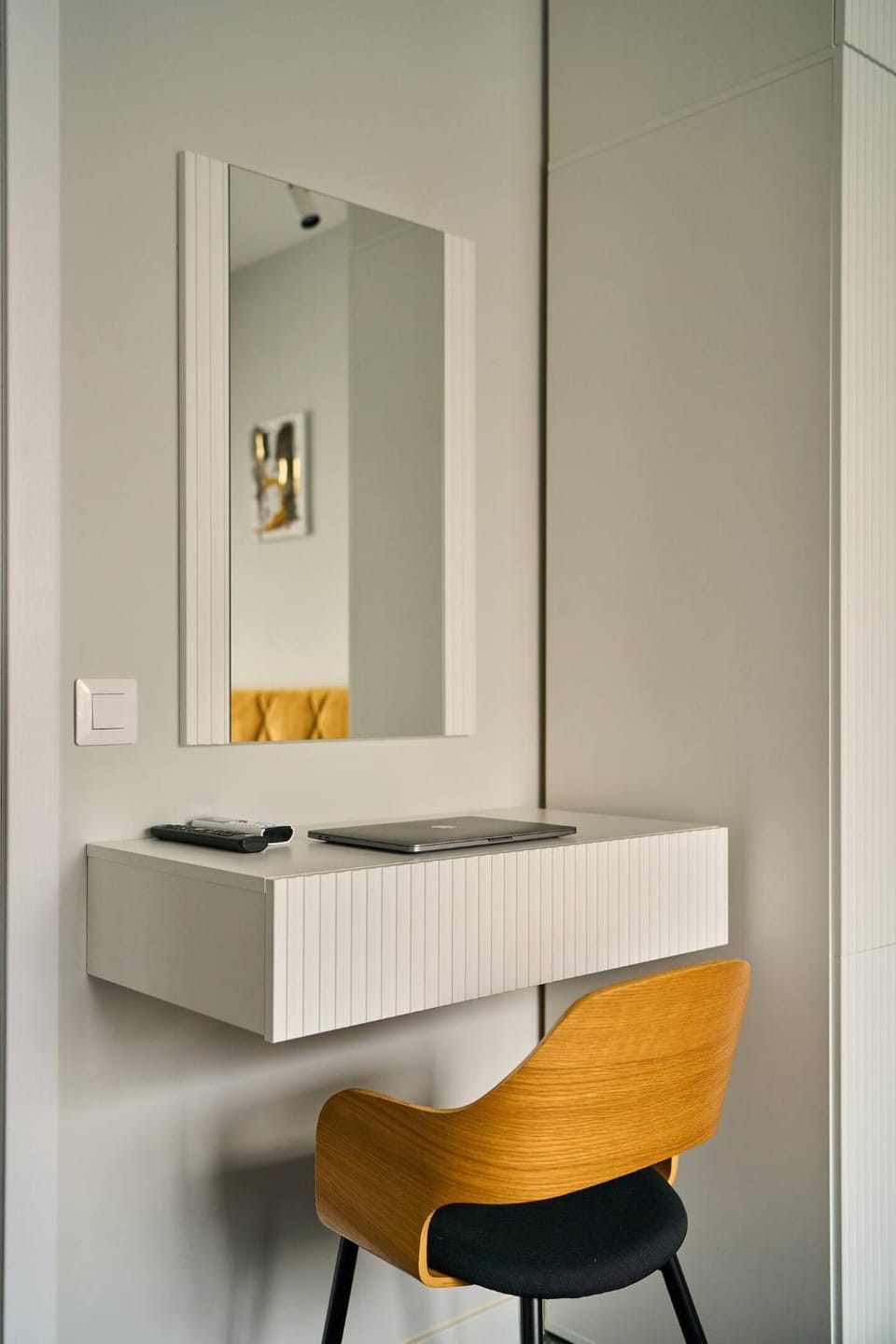 Bedroom, wardrobe