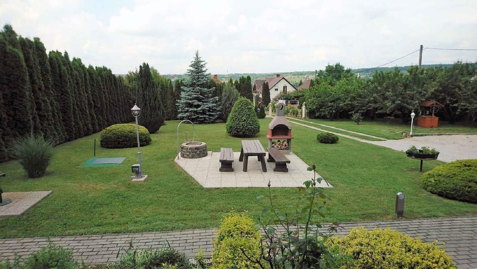 Summer, BBQ facilities, Garden