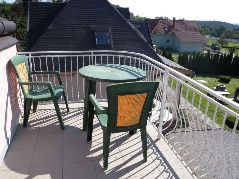 Summer, Balcony/Terrace