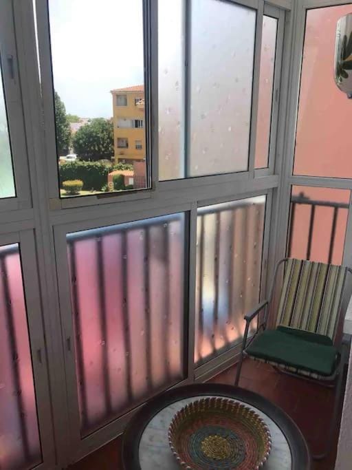 Mar y Gibraltar: ¡Tu Refugio! Apartment in Andalusia