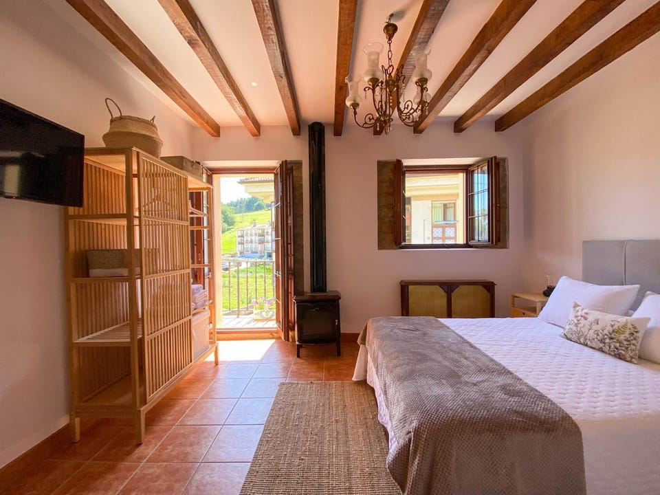 Casa Chuchi House in Cantabria