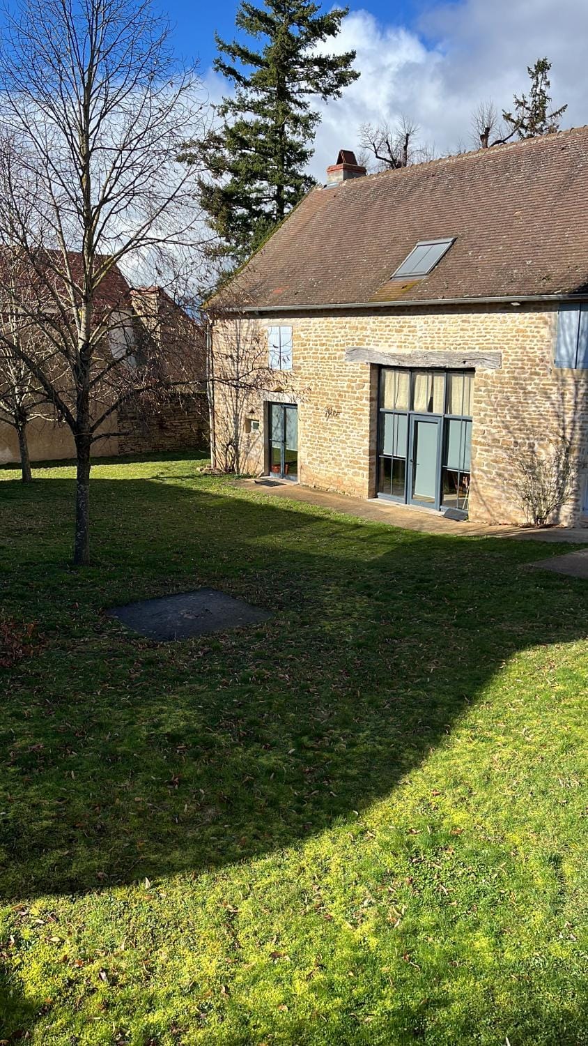 Property building, Garden