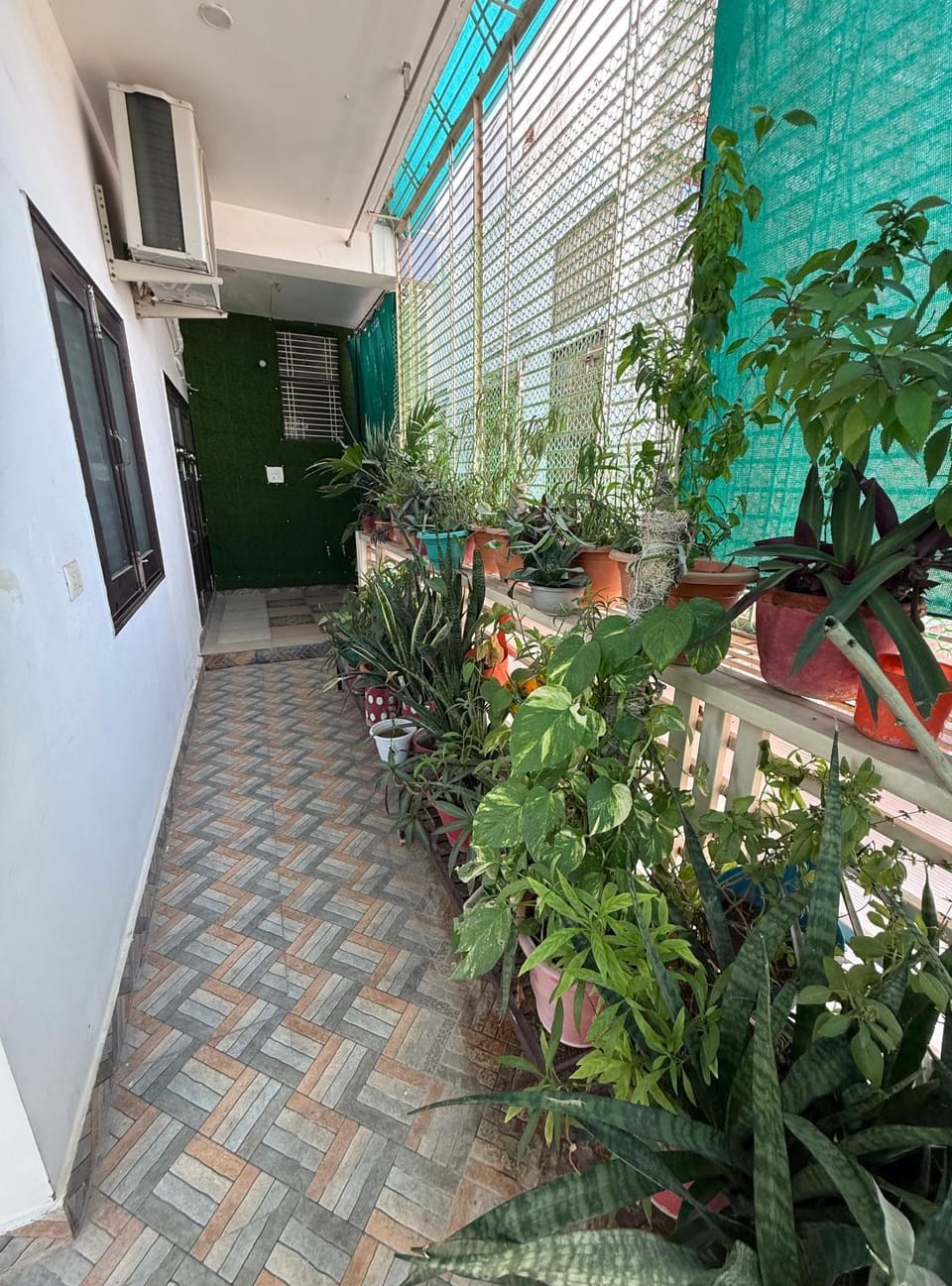 Raj Homestay- Homely Comfort Apartment in Varanasi