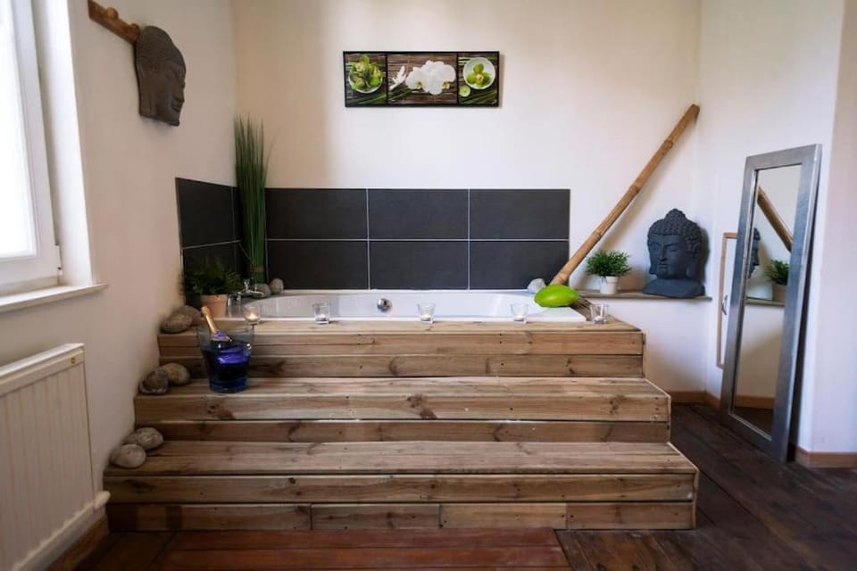Bathroom, Bath