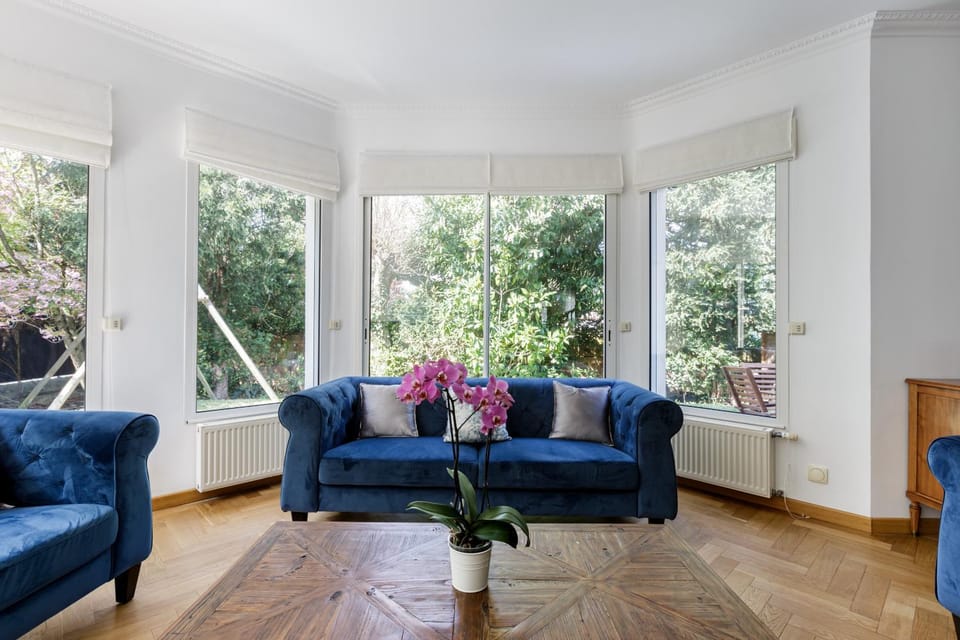 Living room, Seating area, Garden view