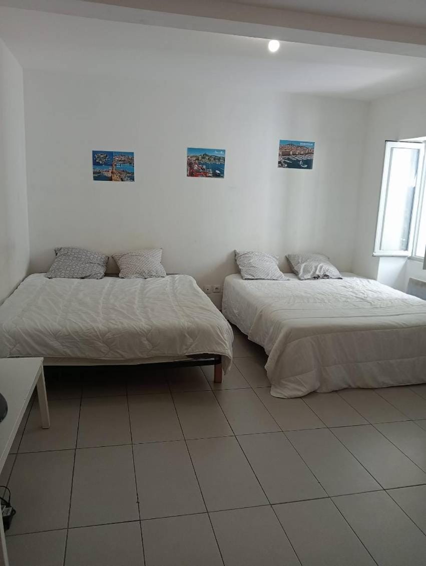 T1 Vieux Port Opéra Apartment in Marseille